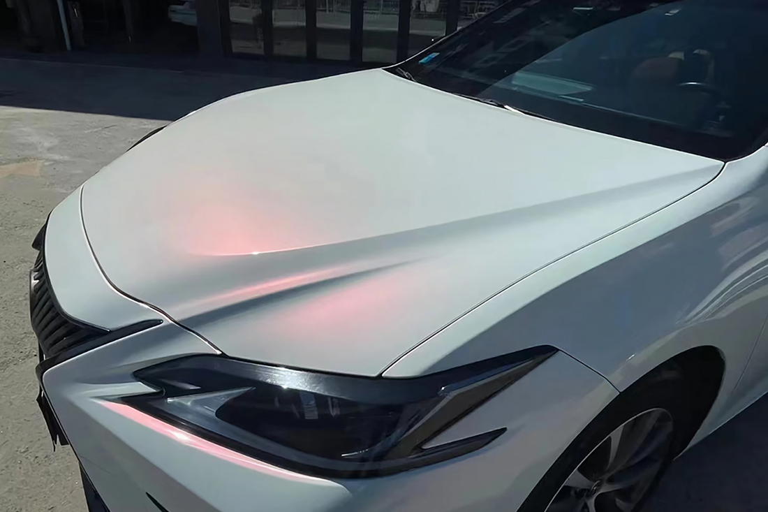 PET Glossy White Turns Red Vinyl Wrap